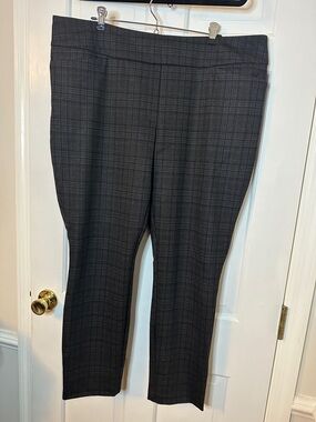 Dalia Charcoal & Black Plaid Straight-Leg Pants